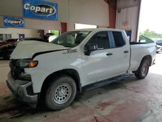 ✅ 2019 Chevrolet Silverado 1500 Work Truck • VIN: 1GCRYAEFXKZ283346 • Lot: 64295855. Wystawiony na Copart z przebiegiem 118 654 mil. Bezpłatny archiwum sprzedaży aukcyjnych z USA i szczegółowy raport historii pojazdu na DreamBid. Zdjęcie 1.