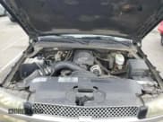 ✅ 2003 Chevrolet Silverado 1500 LS • VIN: 2GCEC19VX31402540 • Lot: 92930845. Listed on Copart with 241,798 mi. Free auction sales archive from the USA and detailed vehicle history report at DreamBid. Image 11.