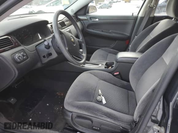 2015 Chevrolet Impala LS с VIN 2G1WA5E30F1133824, выставлен на аукционе Copart как лот 85290604 с пробегом 50 773 миль миль и Списание • Salvage title. История ставок и продаж доступна на DreamBid. Изображение 7.