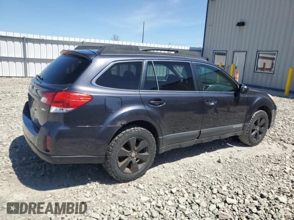 ✅ 2011 Subaru Outback Premium • VIN: 4S4BRCGCXB1373216 • Lot: 55764155. Listed on Copart with 213,789 mi. Free auction sales archive from the USA and detailed vehicle history report at DreamBid. Image 3.