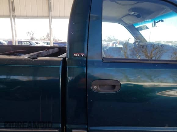 1994 Dodge 1500 с VIN 1B7HC16Z4RS618395, выставлен на аукционе Copart как лот 81059334 с пробегом 162 948 миль миль и Списание • Salvage title. История ставок и продаж доступна на DreamBid. Изображение 11.