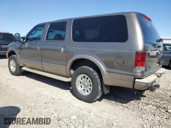 ✅ 2004 Ford Excursion Eddie Bauer • VIN: 1FMSU45P44EB40602 • Лот: 51536395. Опубликован ранее на Copart с пробегом 188 417 миль. Бесплатный доступ к архиву аукционных продаж из США и подробный отчёт об истории автомобиля на DreamBid. Изображение 2.