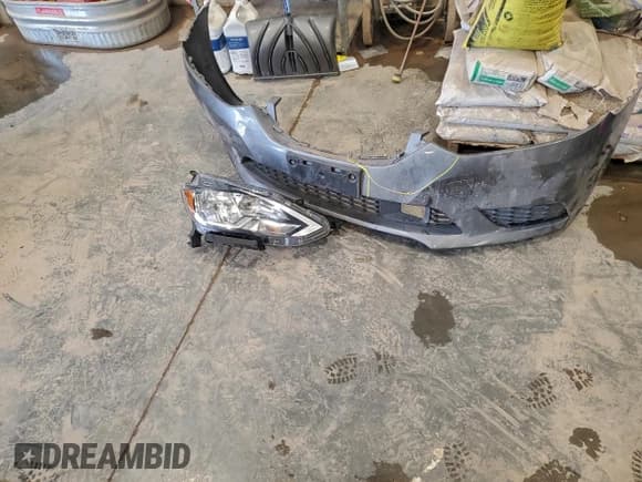 ✅ 2018 Nissan Sentra SV • VIN: 3N1AB7AP7JL659266 • Lot: 94580415. Listed on Copart with 90,316 mi. Free auction sales archive from the USA and detailed vehicle history report at DreamBid. Image 13.