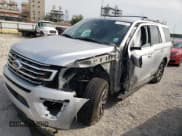 ✅ 2018 Ford Expedition XLT • VIN: 1FMJU1HT2JEA40304 • Lot: 57799405. Wystawiony na Copart z przebiegiem Nie podano. Bezpłatny archiwum sprzedaży aukcyjnych z USA i szczegółowy raport historii pojazdu na DreamBid. Zdjęcie 1.