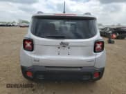 ✅ 2017 Jeep Renegade Latitude • VIN: ZACCJABB1HPF79004 • Лот: 56885665. Опубликован ранее на Copart с пробегом 169 933 миль. Бесплатный доступ к архиву аукционных продаж из США и подробный отчёт об истории автомобиля на DreamBid. Изображение 6.