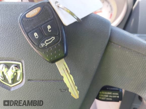 ✅ 2008 Dodge Avenger SE • VIN: 1B3LC46K68N611672 • Лот: 43344463. Опубликован ранее на IAAI с пробегом 287 753 миль. Бесплатный доступ к архиву аукционных продаж из США и подробный отчёт об истории автомобиля на DreamBid. Изображение 11.