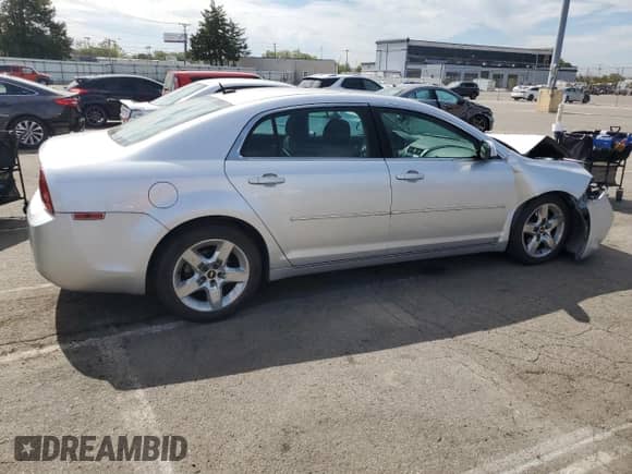 2009 Chevrolet Malibu 1LT z VIN 1G1ZH57B094231001, wystawiony jako Copart lot #71721364 z przebiegiem 143 519 mil mil oraz Szkoda całkowita • Salvage title. Historia ofert i sprzedaży dostępna na DreamBid. Obrazek 3.