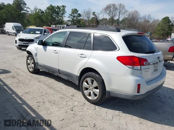 ✅ 2010 Subaru Outback • VIN: 4S4BRCFC2A3316738 • Lot: 41693602. Listed on IAAI with 241,075 mi. Free auction sales archive from the USA and detailed vehicle history report at DreamBid. Image 3.