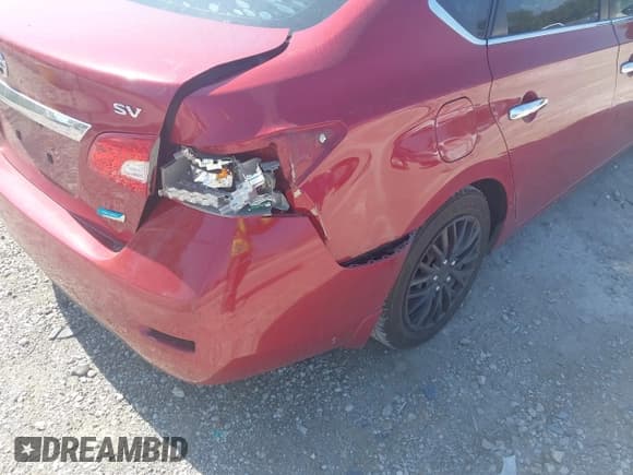 ✅ 2013 Nissan Sentra SR • VIN: 3N1AB7AP1DL763398 • Lot: 43254439. Listed on IAAI with 133,167 mi. Free auction sales archive from the USA and detailed vehicle history report at DreamBid. Image 6.