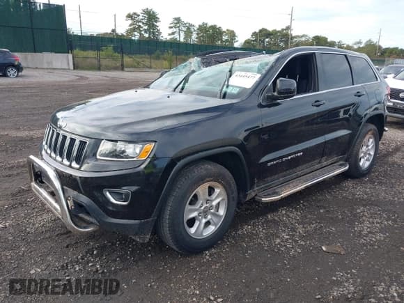 ✅ 2016 Jeep Grand Cherokee Laredo • VIN: 1C4RJFAG6GC427162 • Лот: 43445477. Опубликован ранее на IAAI с пробегом 28 701 миль. Бесплатный доступ к архиву аукционных продаж из США и подробный отчёт об истории автомобиля на DreamBid. Изображение 2.