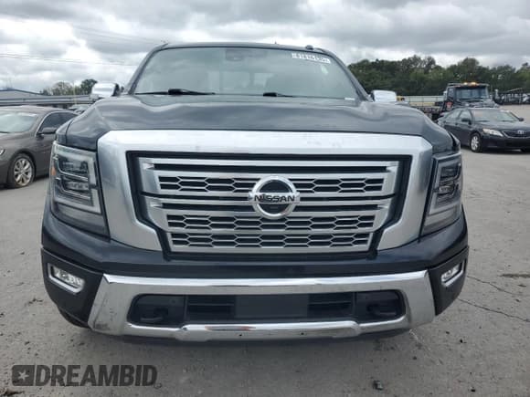 ✅ 2020 Nissan Titan Platinum Reserve • VIN: 1N6AA1EDXLN508757 • Lot: 81816135. Wystawiony na Copart z przebiegiem 126 867 mil. Bezpłatny archiwum sprzedaży aukcyjnych z USA i szczegółowy raport historii pojazdu na DreamBid. Zdjęcie 5.