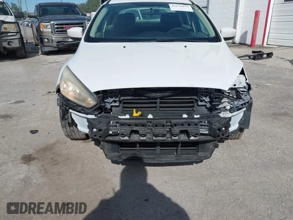 ✅ 2018 Ford Focus SE • VIN: 1FADP3F21JL225220 • Лот: 43670473. Опубликован ранее на IAAI с пробегом 125 394 миль. Бесплатный доступ к архиву аукционных продаж из США и подробный отчёт об истории автомобиля на DreamBid. Изображение 6.