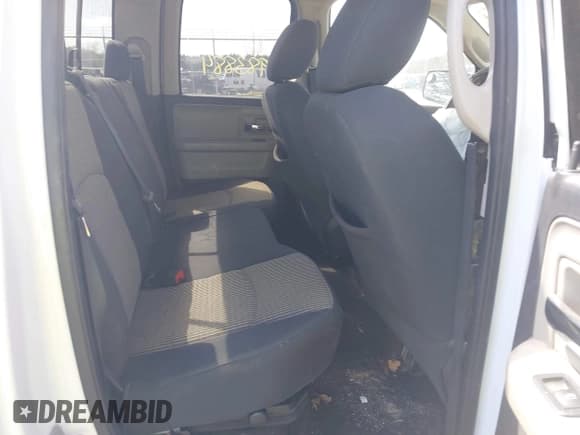 ✅ 2010 Dodge 1500 TRX • VIN: 1D7RV1GT1AS129195 • Lot: 41983884. Wystawiony na IAAI z przebiegiem 224 606 mil. Bezpłatny archiwum sprzedaży aukcyjnych z USA i szczegółowy raport historii pojazdu na DreamBid. Zdjęcie 8.