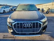 ✅ 2021 Audi Q3 Premium • VIN: WA1AUCF30M1148722 • Lot: 94169065. Wystawiony na Copart z przebiegiem 58 049 mil. Bezpłatny archiwum sprzedaży aukcyjnych z USA i szczegółowy raport historii pojazdu na DreamBid. Zdjęcie 5.