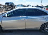 ✅ 2017 Toyota Camry XLE • VIN: 4T1BF1FK1HU697961 • Лот: 42699969. Опубликован ранее на IAAI с пробегом 95 293 миль. Бесплатный доступ к архиву аукционных продаж из США и подробный отчёт об истории автомобиля на DreamBid. Изображение 14.