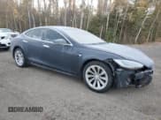 ✅ 2017 Tesla Model S 100D • VIN: 5YJSA1E24HF214458 • Lot: 89883625. Wystawiony na Copart z przebiegiem 225 026 mil. Bezpłatny archiwum sprzedaży aukcyjnych z USA i szczegółowy raport historii pojazdu na DreamBid. Zdjęcie 4.