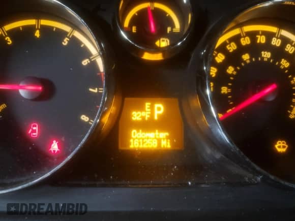 2009 Saturn VUE XE z VIN 3GSCL33P39S627218, wystawiony jako Copart lot #88066675 z przebiegiem 161 258 mil mil oraz Szkoda całkowita • Salvage title. Historia ofert i sprzedaży dostępna na DreamBid. Obrazek 9.