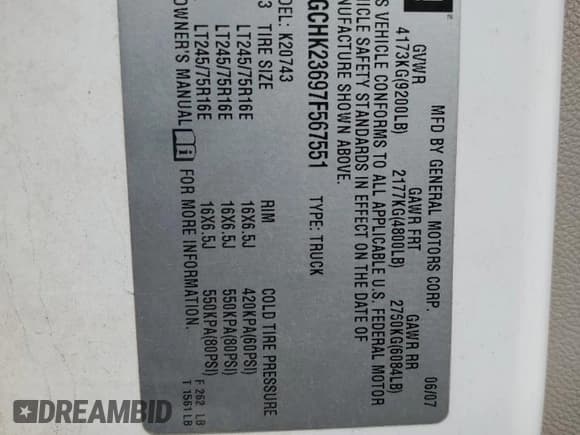 ✅ 2007 Chevrolet Silverado 2500HD LTZ • VIN: 1GCHK23697F567551 • Lot: 91667565. Wystawiony na Copart z przebiegiem 145 983 mil. Bezpłatny archiwum sprzedaży aukcyjnych z USA i szczegółowy raport historii pojazdu na DreamBid. Zdjęcie 12.