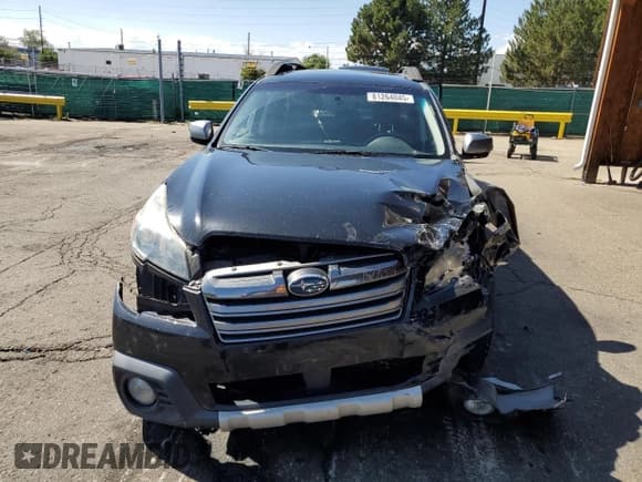 ✅ 2013 Subaru Outback Limited • VIN: 4S4BRDSC8D2271844 • Lot: 81264045. Listed on Copart with 103,685 mi. Free auction sales archive from the USA and detailed vehicle history report at DreamBid. Image 5.
