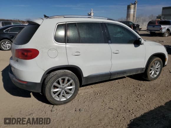 ✅ 2017 Volkswagen Tiguan Wolfsburg Edition • VIN: WVGSV7AX5HW503154 • Lot: 92486045. Listed on Copart with Not provided. Free auction sales archive from the USA and detailed vehicle history report at DreamBid. Image 3.