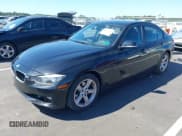 ✅ 2015 BMW 3 Series 320i • VIN: WBA3B1C58FK141526 • Лот: 43121567. Опубликован ранее на IAAI с пробегом 189 679 миль. Бесплатный доступ к архиву аукционных продаж из США и подробный отчёт об истории автомобиля на DreamBid. Изображение 17.