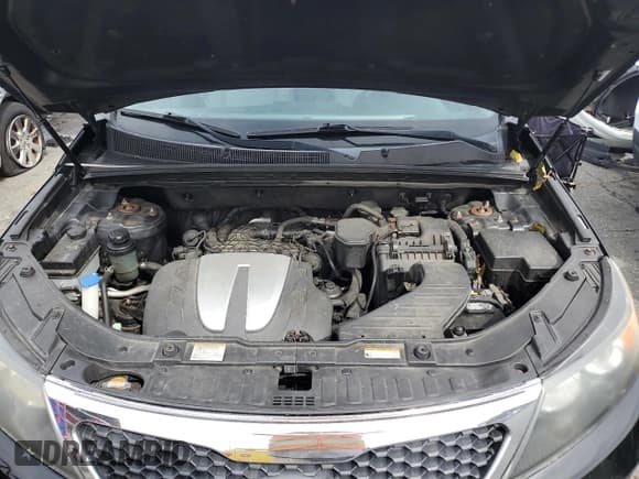 ✅ 2012 Kia Sorento LX • VIN: 5XYKTDA2XCG199810 • Лот: 68810105. Опубликован ранее на Copart с пробегом Не указан. Бесплатный доступ к архиву аукционных продаж из США и подробный отчёт об истории автомобиля на DreamBid. Изображение 12.