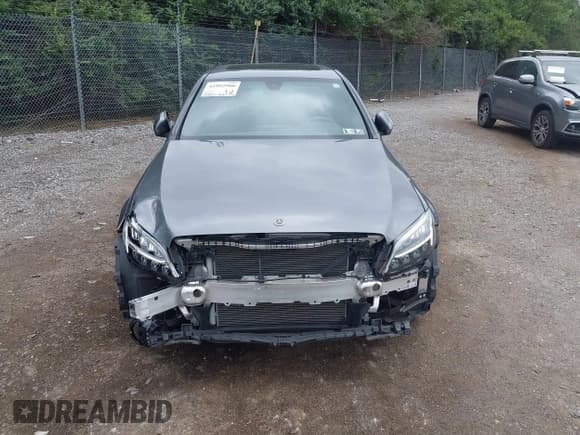 ✅ 2021 Mercedes-Benz C 300 • VIN: W1KWF8EB5MR612798 • Lot: 42992980. Wystawiony na IAAI z przebiegiem 17 243 mil. Bezpłatny archiwum sprzedaży aukcyjnych z USA i szczegółowy raport historii pojazdu na DreamBid. Zdjęcie 12.