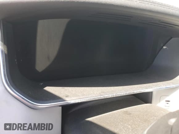 ✅ 2016 Land Rover Range Rover HSE • VIN: SALGS2KF7GA250533 • Lot: 71561945. Listed on Copart with Not provided. Free auction sales archive from the USA and detailed vehicle history report at DreamBid. Image 9.