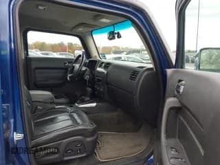 ✅ 2006 Hummer H3 • VIN: 5GTDN136668182038 • Lot: 43575538. Wystawiony na IAAI z przebiegiem 154 326 mil. Bezpłatny archiwum sprzedaży aukcyjnych z USA i szczegółowy raport historii pojazdu na DreamBid. Zdjęcie 5.