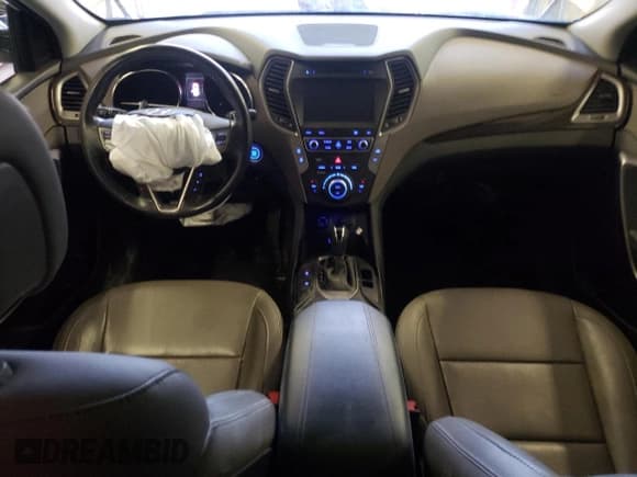 ✅ 2017 Hyundai Santa Fe Ultimate • VIN: 5NMZWDLA4HH042667 • Лот: 62863373. Опубликован ранее на Copart с пробегом 96 426 миль. Бесплатный доступ к архиву аукционных продаж из США и подробный отчёт об истории автомобиля на DreamBid. Изображение 8.