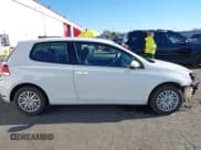 ✅ 2010 Volkswagen Golf • VIN: WVWAB7AJ6AW403297 • Lot: 41414734. Listed on IAAI with 152,831 mi. Free auction sales archive from the USA and detailed vehicle history report at DreamBid. Image 14.