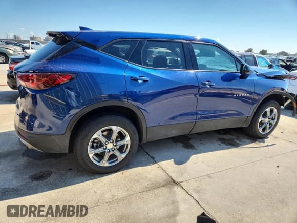 ✅ 2023 Chevrolet Blazer LT • VIN: 3GNKBCR40PS143731 • Lot: 84727265. Listed on Copart with 77,305 mi. Free auction sales archive from the USA and detailed vehicle history report at DreamBid. Image 3.