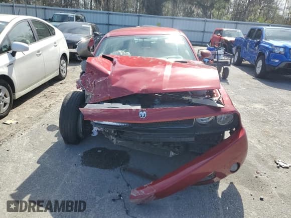 ✅ 2010 Dodge Challenger R/T Classic • VIN: 2B3CJ5DT3AH111541 • Lot: 44917615. Wystawiony na Copart z przebiegiem Nie podano. Bezpłatny archiwum sprzedaży aukcyjnych z USA i szczegółowy raport historii pojazdu na DreamBid. Zdjęcie 5.