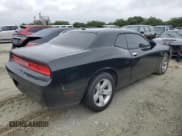 ✅ 2014 Dodge Challenger SXT • VIN: 2C3CDYAG7EH286030 • Lot: 75094474. Wystawiony na Copart z przebiegiem Nie podano. Bezpłatny archiwum sprzedaży aukcyjnych z USA i szczegółowy raport historii pojazdu na DreamBid. Zdjęcie 3.