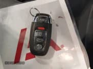 ✅ 2014 Audi Q5 Premium Plus • VIN: WA1LFAFP1EA123923 • Lot: 43402416. Wystawiony na IAAI z przebiegiem 128 640 mil. Bezpłatny archiwum sprzedaży aukcyjnych z USA i szczegółowy raport historii pojazdu na DreamBid. Zdjęcie 11.