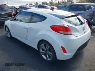 ✅ 2012 Hyundai Veloster w/Gray Int • VIN: KMHTC6ADXCU027658 • Lot: 41517929. Wystawiony na IAAI z przebiegiem 142 884 mil. Bezpłatny archiwum sprzedaży aukcyjnych z USA i szczegółowy raport historii pojazdu na DreamBid. Zdjęcie 3.
