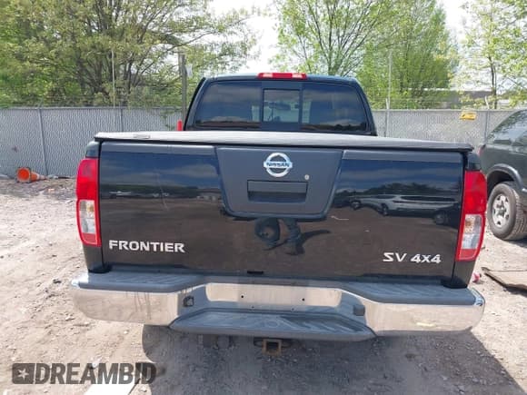 ✅ 2012 Nissan Frontier SV • VIN: 1N6AD0CW6CC435971 • Lot: 42251751. Listed on IAAI with 247,050 mi. Free auction sales archive from the USA and detailed vehicle history report at DreamBid. Image 16.
