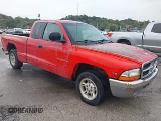 ✅ 1997 Dodge Dakota • VIN: 1B7GL23X8VS102846 • Lot: 43555094. Listed on IAAI with 250,382 mi. Free auction sales archive from the USA and detailed vehicle history report at DreamBid. Image 1.