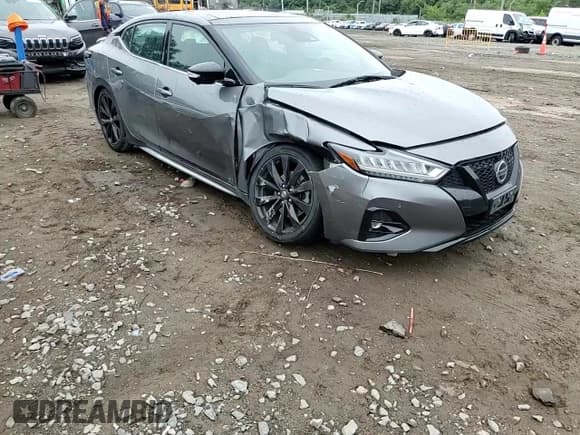 ✅ 2021 Nissan Maxima SR • VIN: 1N4AA6EV9MC502265 • Lot: 69587155. Listed on Copart with 122,153 mi. Free auction sales archive from the USA and detailed vehicle history report at DreamBid. Image 13.