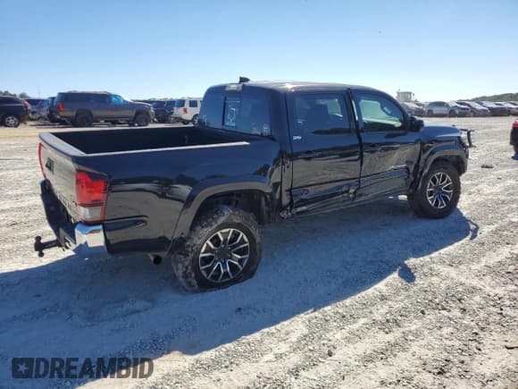 ✅ 2019 Toyota Tacoma TRD Off Road • VIN: 5TFCZ5AN9KX192653 • Lot: 86866775. Listed on Copart with 134,015 mi. Free auction sales archive from the USA and detailed vehicle history report at DreamBid. Image 3.