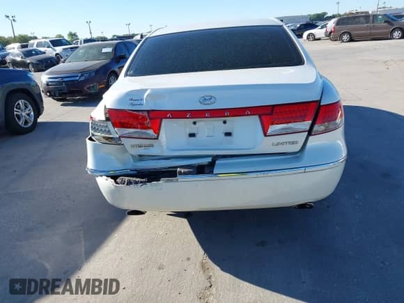 2006 Hyundai Azera SE с VIN KMHFC46F56A130262, выставлен на аукционе IAAI как лот 41817064 с пробегом 157 835 миль миль и . История ставок и продаж доступна на DreamBid. Изображение 16.