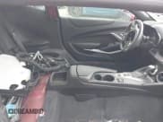 ✅ 2019 Chevrolet Camaro 1SS • VIN: 1G1FF1R70K0154850 • Lot: 42331812. Wystawiony na IAAI z przebiegiem Nie podano. Bezpłatny archiwum sprzedaży aukcyjnych z USA i szczegółowy raport historii pojazdu na DreamBid. Zdjęcie 5.