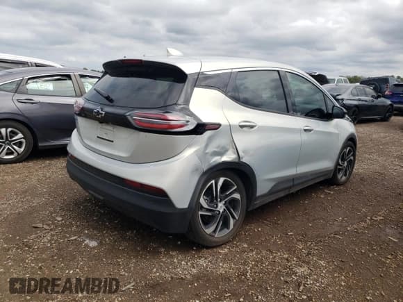 ✅ 2023 Chevrolet Bolt EV 2LT • VIN: 1G1FX6S04P4156947 • Lot: 69318384. Wystawiony na Copart z przebiegiem Nie podano. Bezpłatny archiwum sprzedaży aukcyjnych z USA i szczegółowy raport historii pojazdu na DreamBid. Zdjęcie 3.