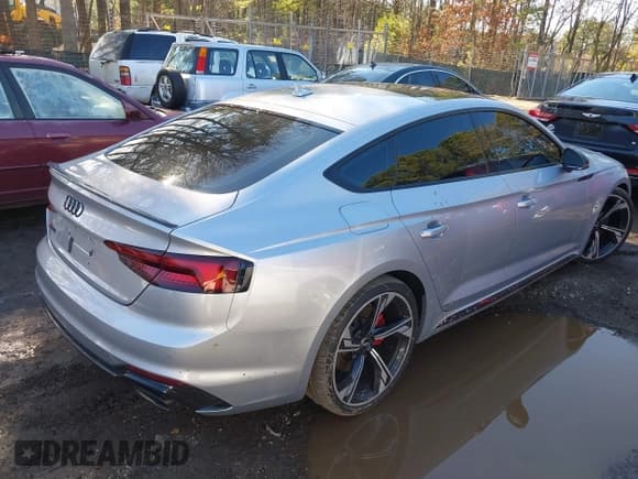 ✅ 2019 Audi RS 5 Sportback • VIN: WUABWCF50KA903597 • Lot: 41574876. Listed on IAAI with 80,629 mi. Free auction sales archive from the USA and detailed vehicle history report at DreamBid. Image 4.