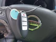 ✅ 2013 Nissan Pathfinder SL • VIN: 5N1AR2MM3DC690295 • Lot: 42783096. Listed on IAAI with 147,260 mi. Free auction sales archive from the USA and detailed vehicle history report at DreamBid. Image 11.