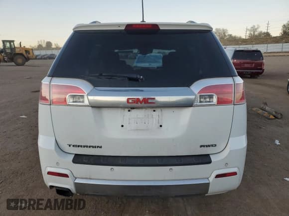 ✅ 2015 GMC Terrain Denali • VIN: 2GKFLZEKXF6351728 • Lot: 81079464. Wystawiony na Copart z przebiegiem 105 397 mil. Bezpłatny archiwum sprzedaży aukcyjnych z USA i szczegółowy raport historii pojazdu na DreamBid. Zdjęcie 6.