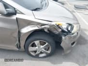 ✅ 2013 Hyundai Elantra GLS • VIN: 5NPDH4AE7DH384654 • Lot: 42754948. Listed on IAAI with 146,218 mi. Free auction sales archive from the USA and detailed vehicle history report at DreamBid. Image 6.