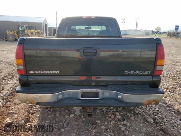 ✅ 2001 Chevrolet Silverado 2500HD LS • VIN: 1GCHK29U21E270835 • Lot: 55666065. Wystawiony na Copart z przebiegiem 128 047 mil. Bezpłatny archiwum sprzedaży aukcyjnych z USA i szczegółowy raport historii pojazdu na DreamBid. Zdjęcie 6.
