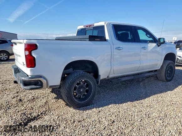 ✅ 2019 Chevrolet Silverado 1500 LTZ • VIN: 1GCUYGEL4KZ109744 • Lot: 95126325. Wystawiony na Copart z przebiegiem 171 993 mil. Bezpłatny archiwum sprzedaży aukcyjnych z USA i szczegółowy raport historii pojazdu na DreamBid. Zdjęcie 3.