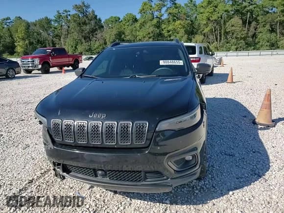 ✅ 2021 Jeep Cherokee Latitude Lux • VIN: 1C4PJLMX4MD192199 • Lot: 90848655. Wystawiony na Copart z przebiegiem 90 715 mil. Bezpłatny archiwum sprzedaży aukcyjnych z USA i szczegółowy raport historii pojazdu na DreamBid. Zdjęcie 14.
